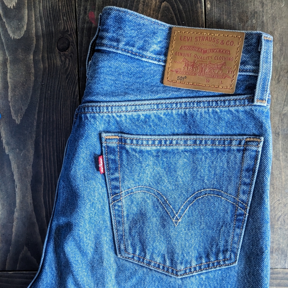 Levi's 501 Crop size 26